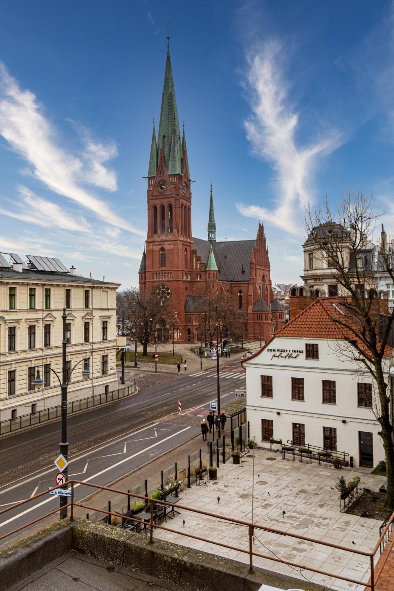 Hostel Orange Plus Торунь Экстерьер фото
